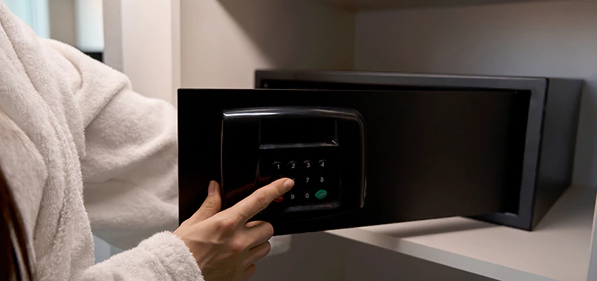 Safe Unlocking Service Company in Camp Pendleton North, California